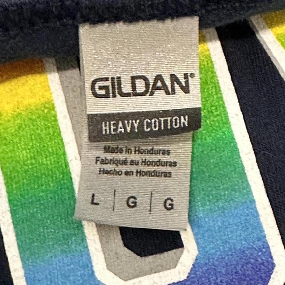 Large LGBTQ brewery Samuel Adams Blue Muscle tank "Love Conquers All" graphic - Picture 4 of 5